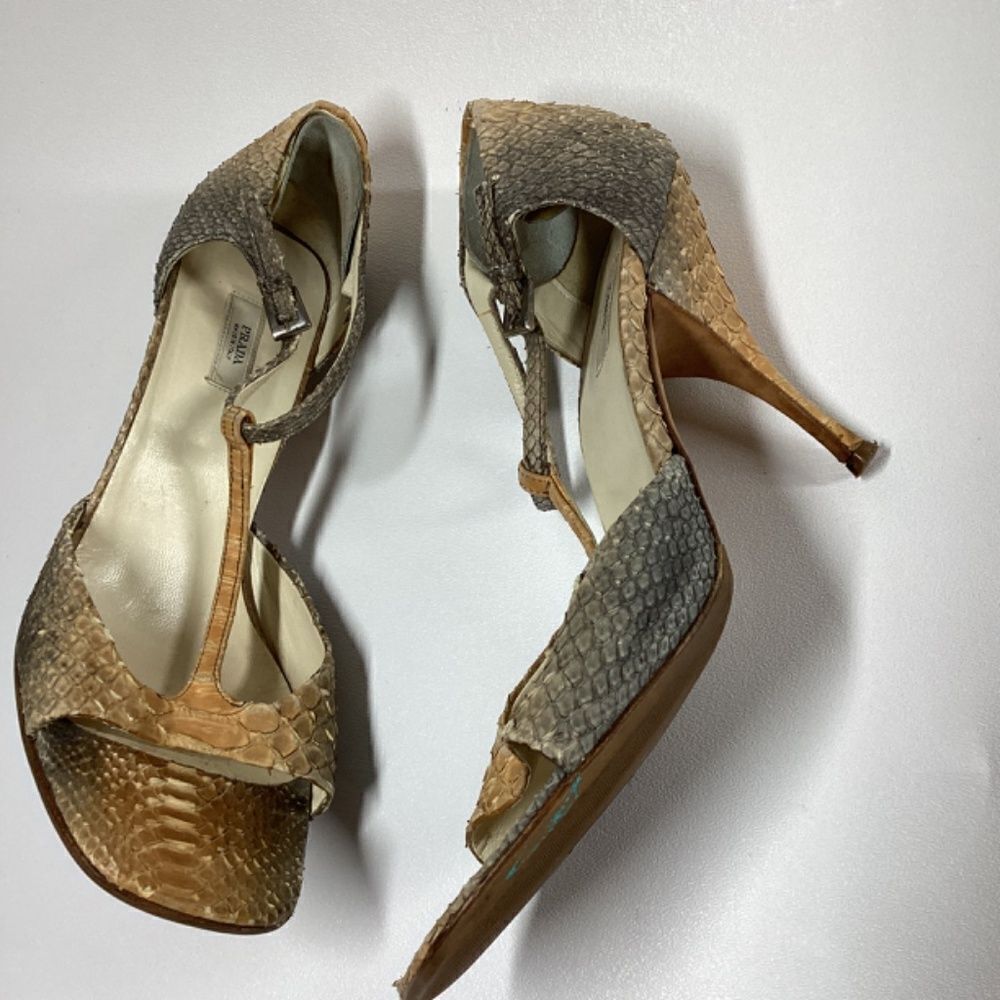Prada Brown Tan Snakeskin T-Strap Heels - Picture 12 of 15